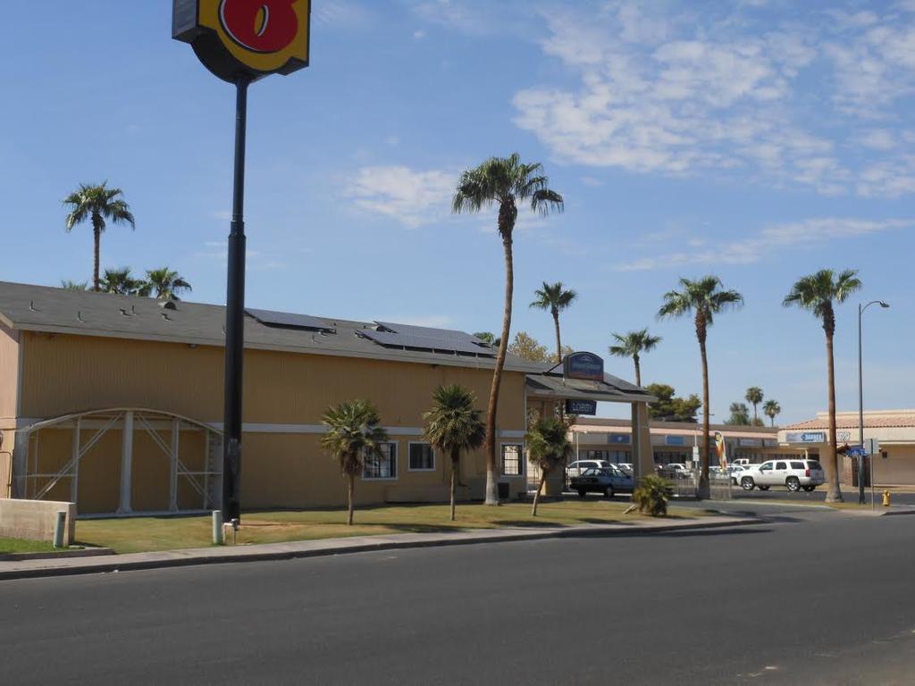 Super 8 By Wyndham El Centro Motel Exterior foto